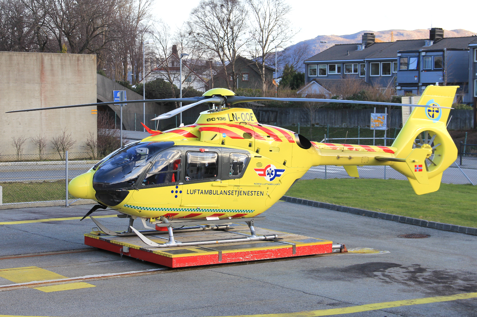LN-OOE · Eurocopter EC 135P2 · (ENSX)