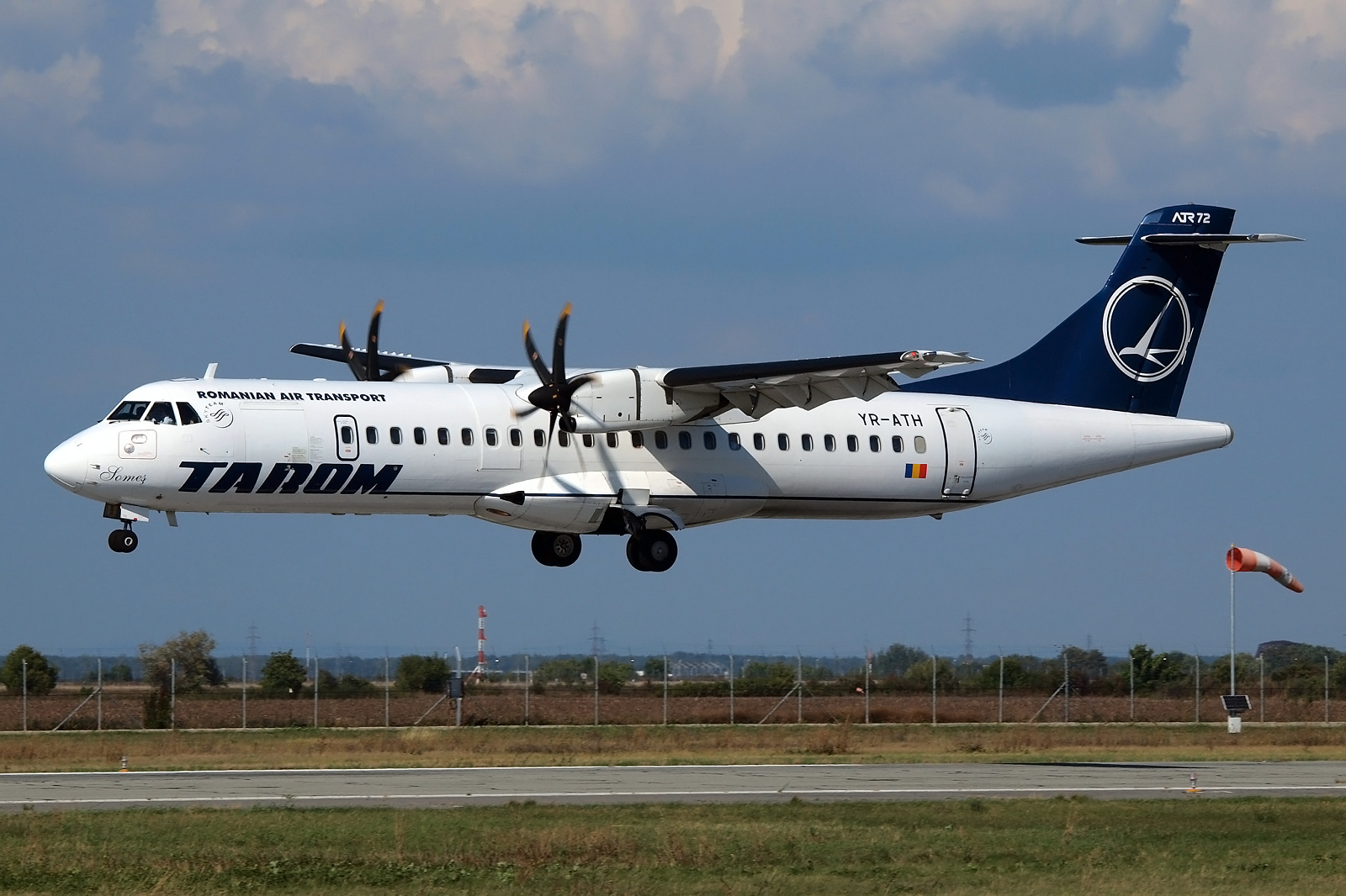 YR-ATH (861) 2009 ATR-72-500