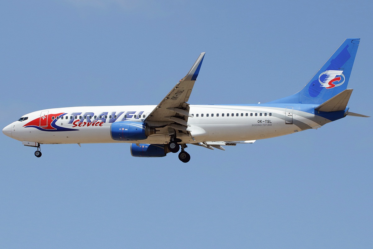OK-TSL (29923) 2000 Boeing 737-8AS(WL)
