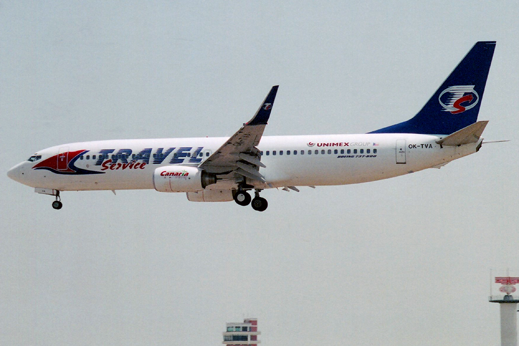 OK-TVA (32243) 2001 Boeing 737-86N(WL)