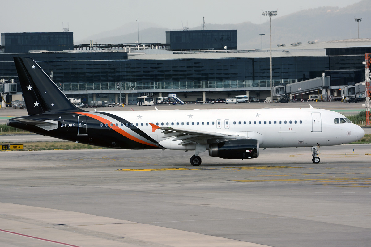 G-POWK · Airbus A320-233 · (BCN / LEBL)