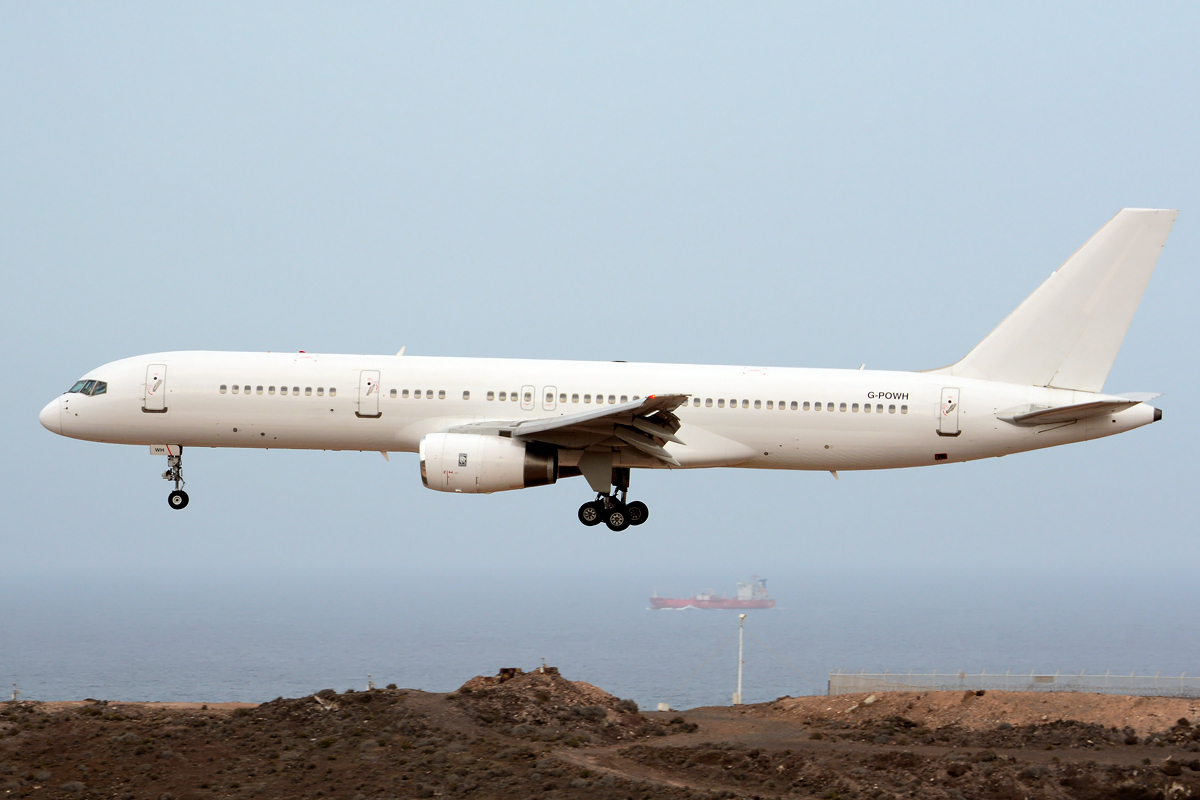 G-POWH · Boeing 757-256 · (LPA / GCLP)