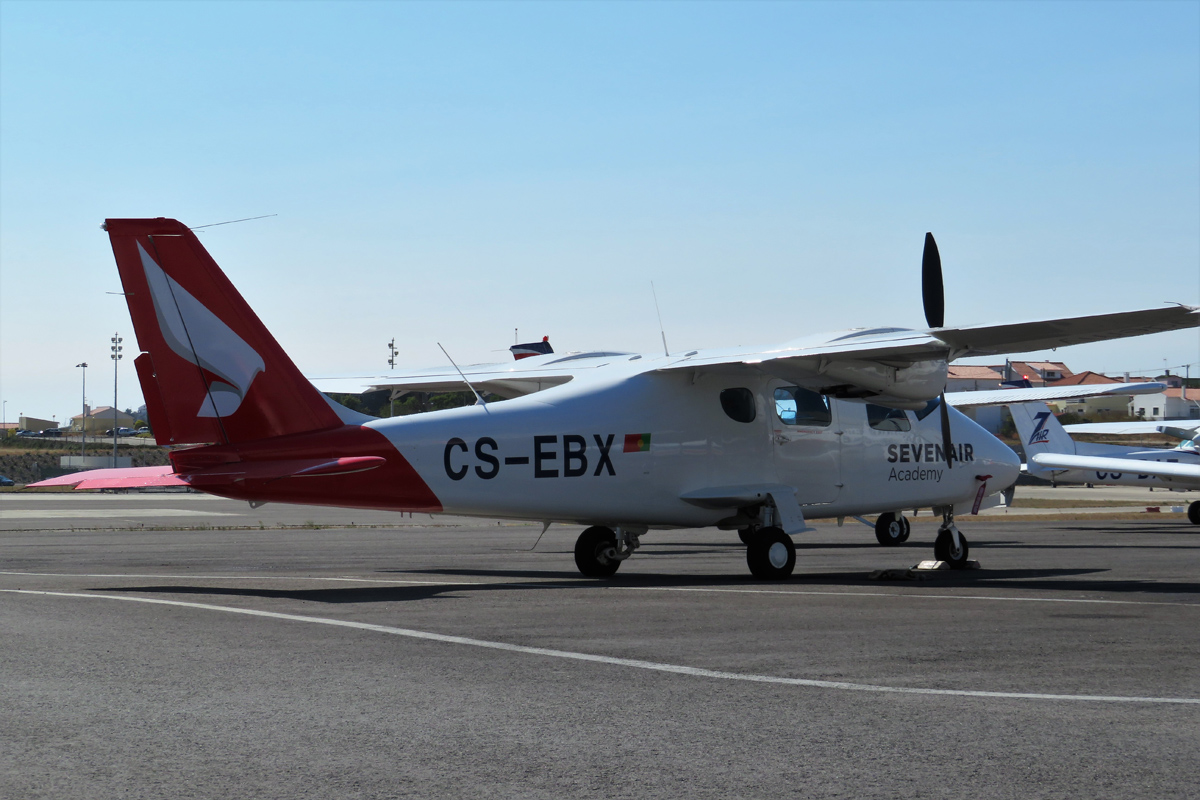 CS-EBX · Tecnam P2006T · (LPCS)