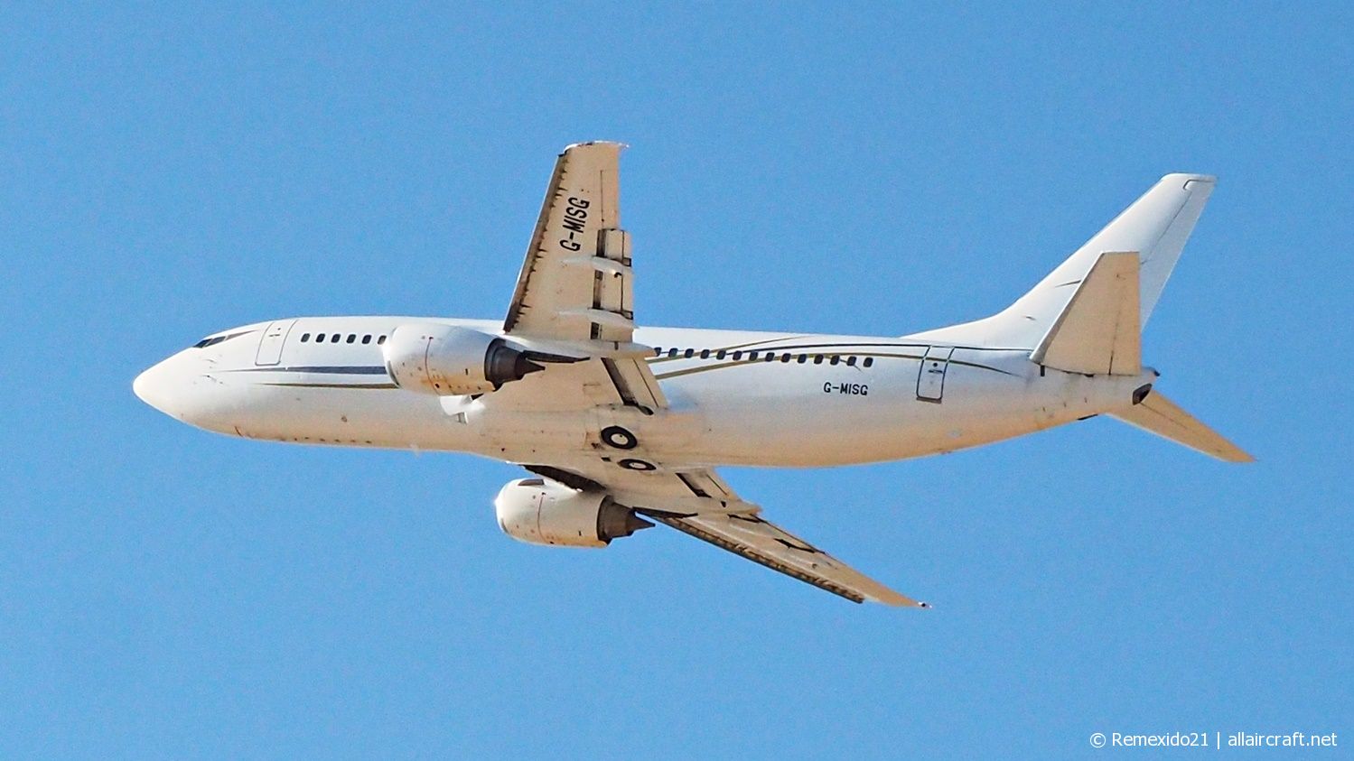 G-MISG (27833) 1995 Boeing 737-3L9