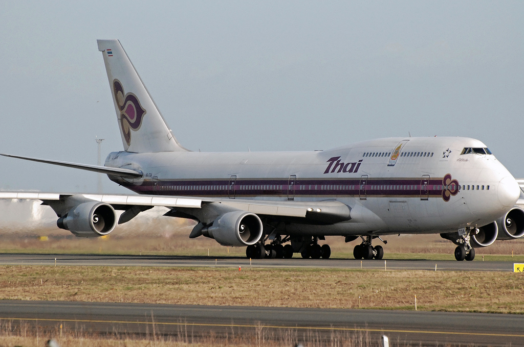 HS-TGA (32369) 2001 Boeing 747-4D7