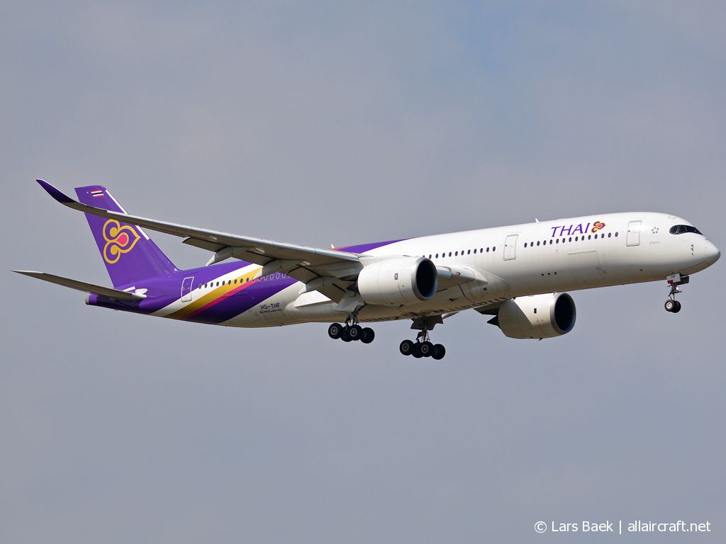 HS-THF (123) 2013 Airbus A350-941