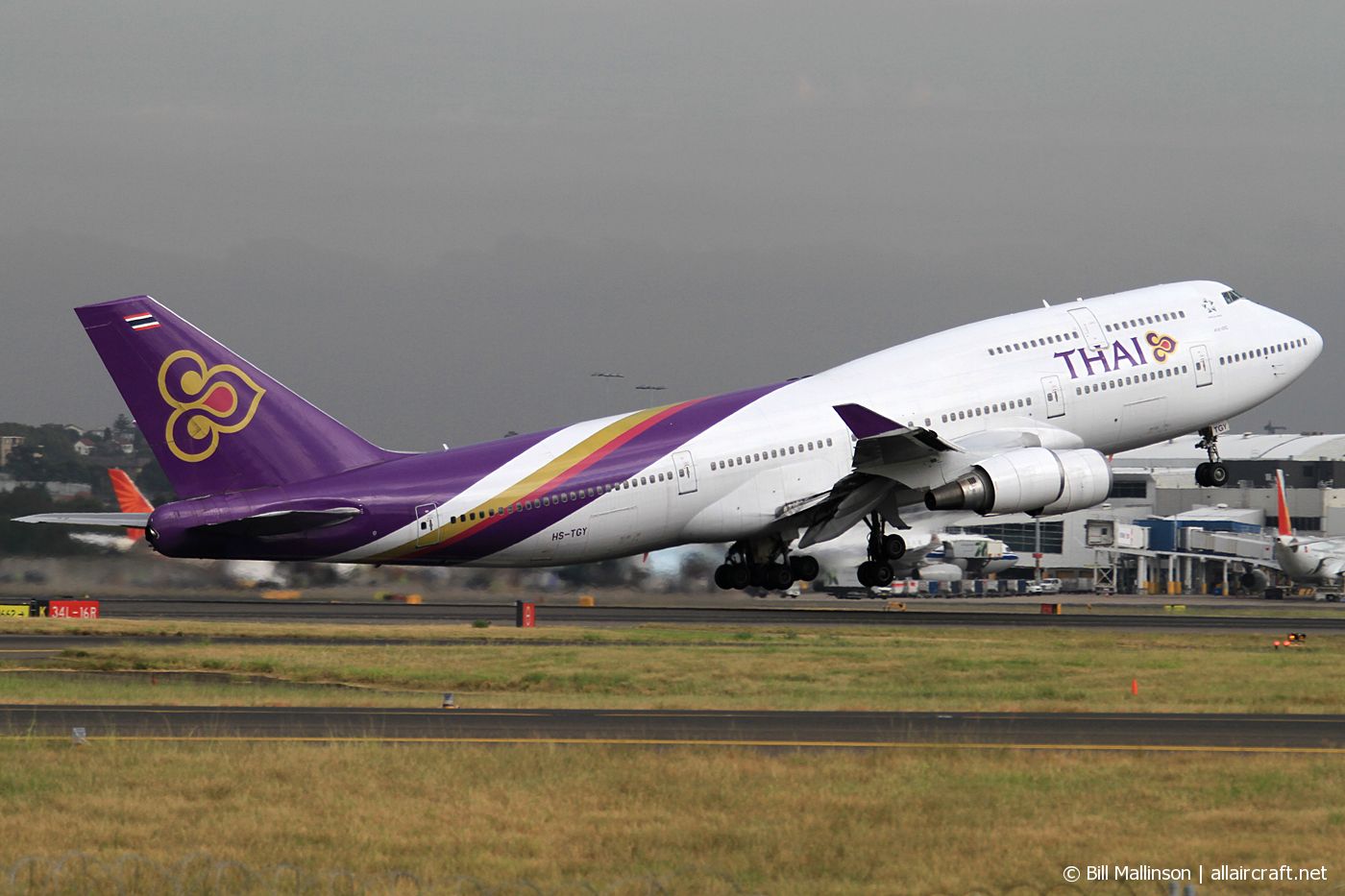 HS-TGY · Boeing 747-4D7 · (SYD / YSSY)