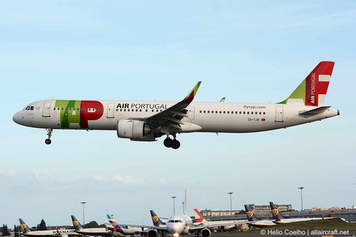 CS-TJN (8318) 2021 Airbus A321-251N