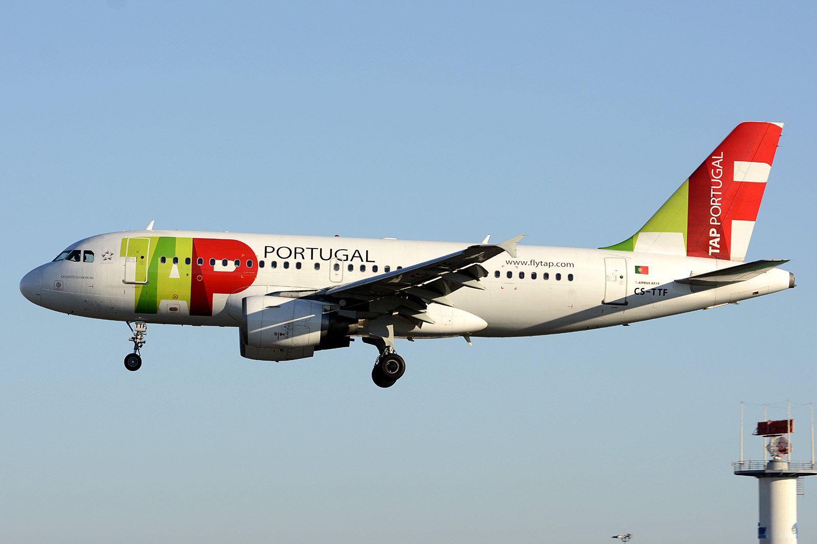 CS-TTF · Airbus A319-111 · (LIS / LPPT)