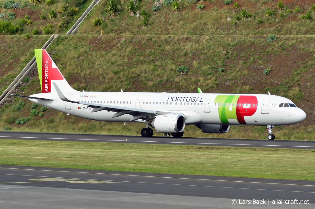 CS-TJL (8591) 2018 Airbus A321-251N
