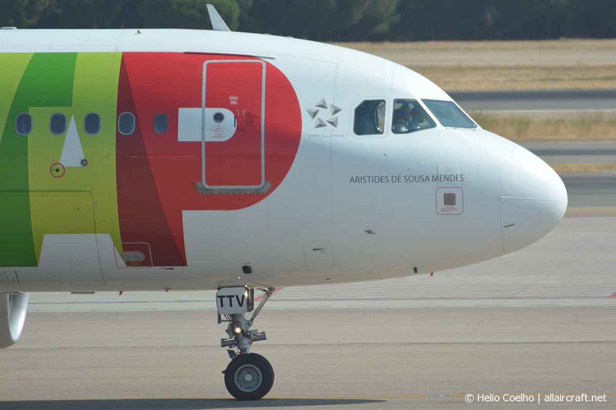 CS-TTV · Airbus A319-112 · (MAD / LEMD)