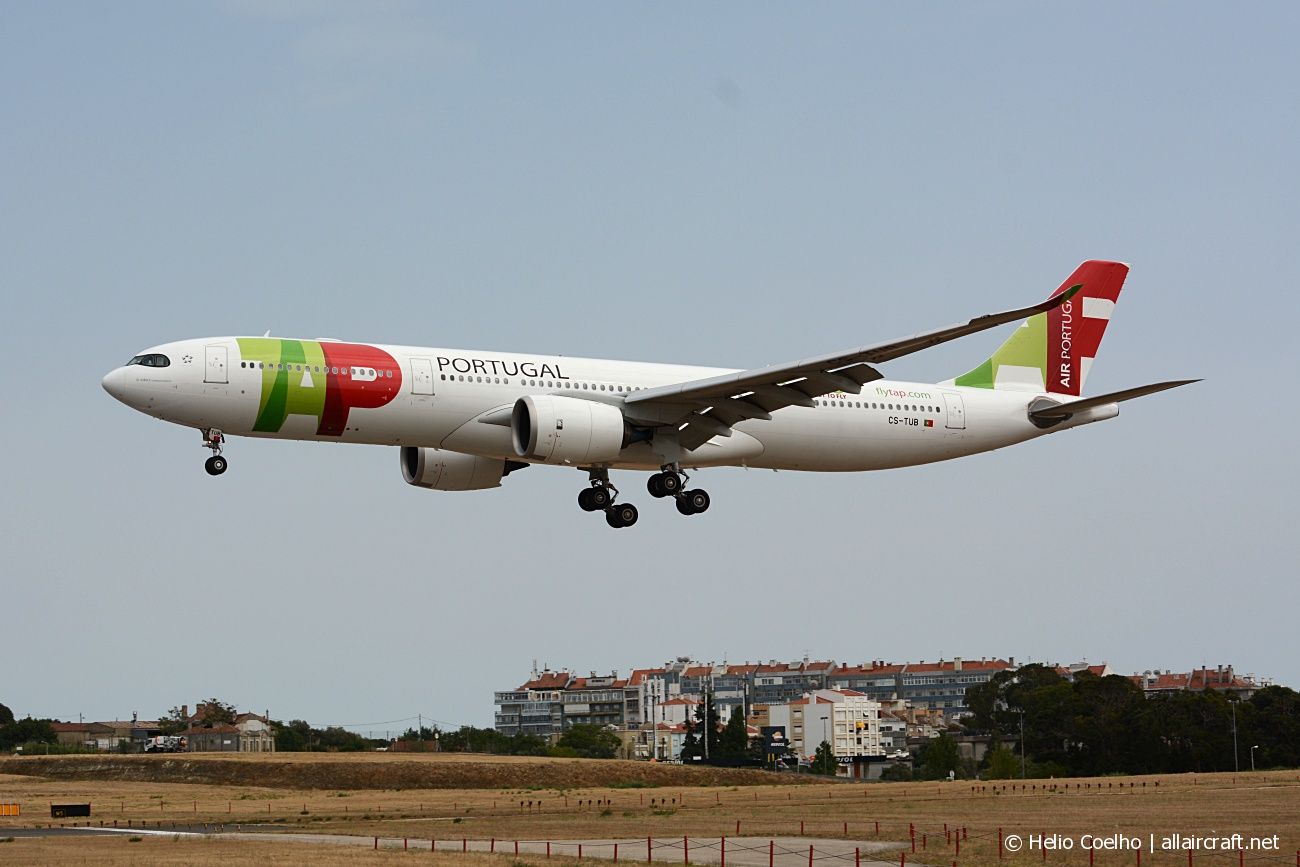 CS-TUB · Airbus A330-941 · (LIS / LPPT)