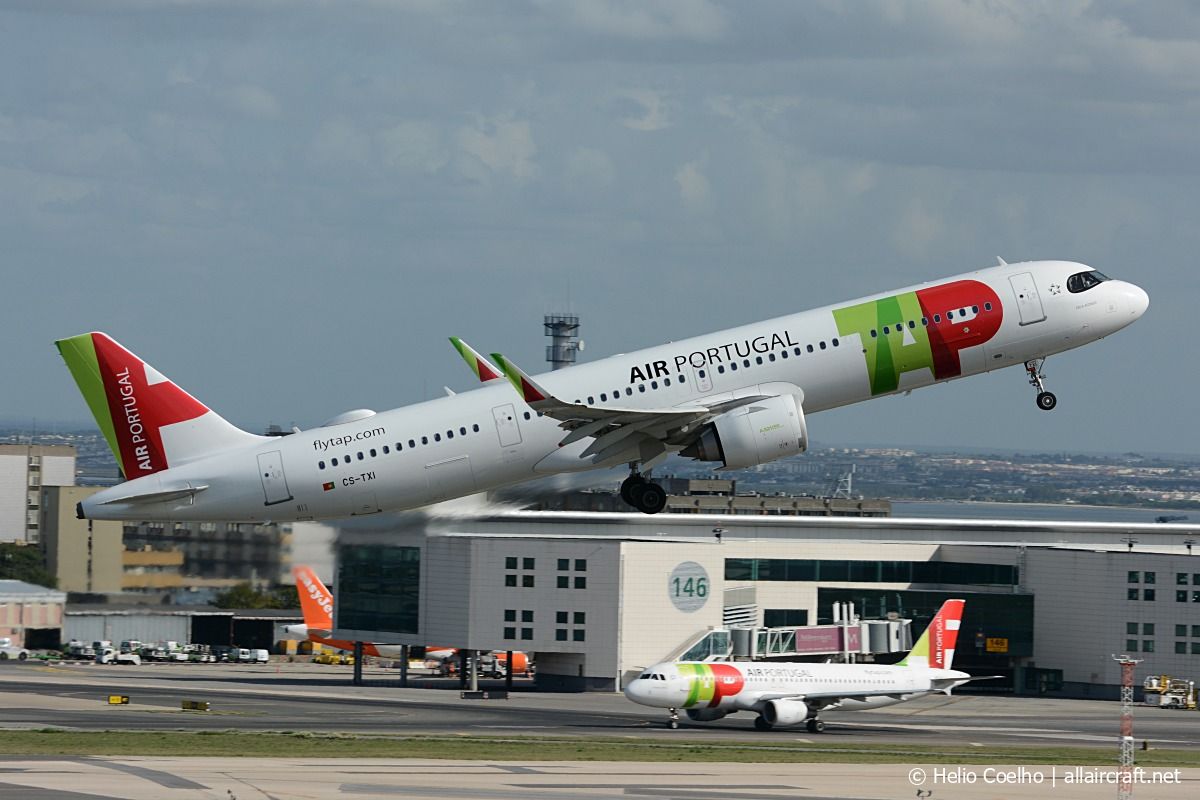 CS-TXI (10617) 2022 Airbus A321-251NX