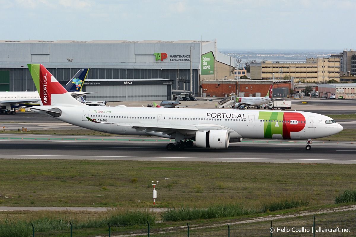 CS-TUQ (1941) 2019 Airbus A330-941