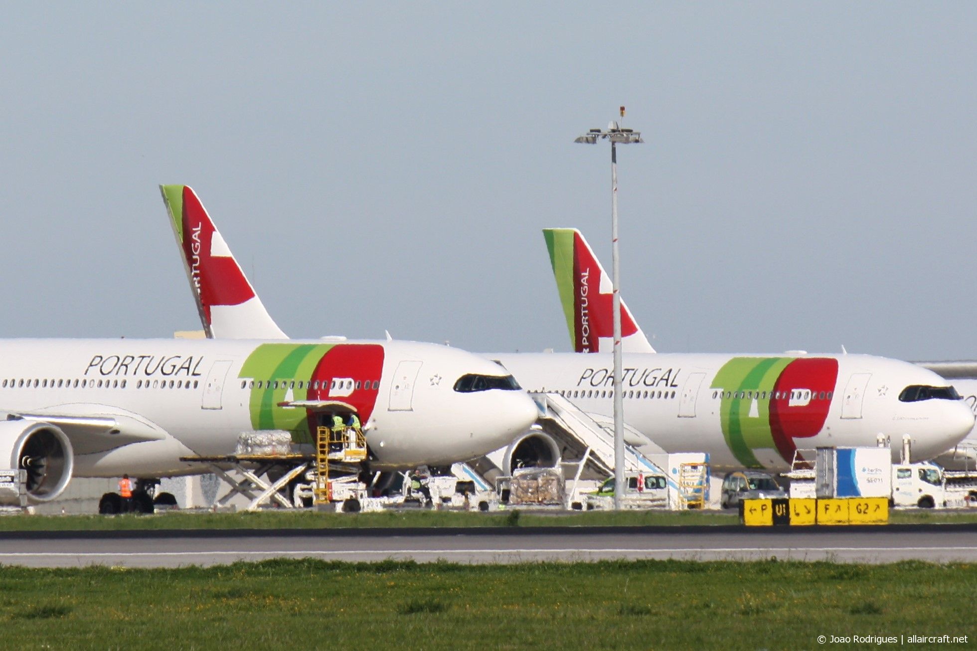 CS-TUB (1836) 2018 Airbus A330-941