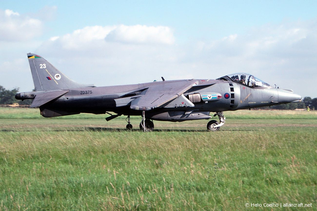 ZD375 · British Aerospace Harrier GR.7 · (EGTH)