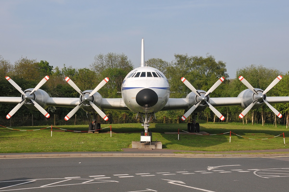 XM497 / G-AOVF 1959 Bristol 175 Britannia 312F