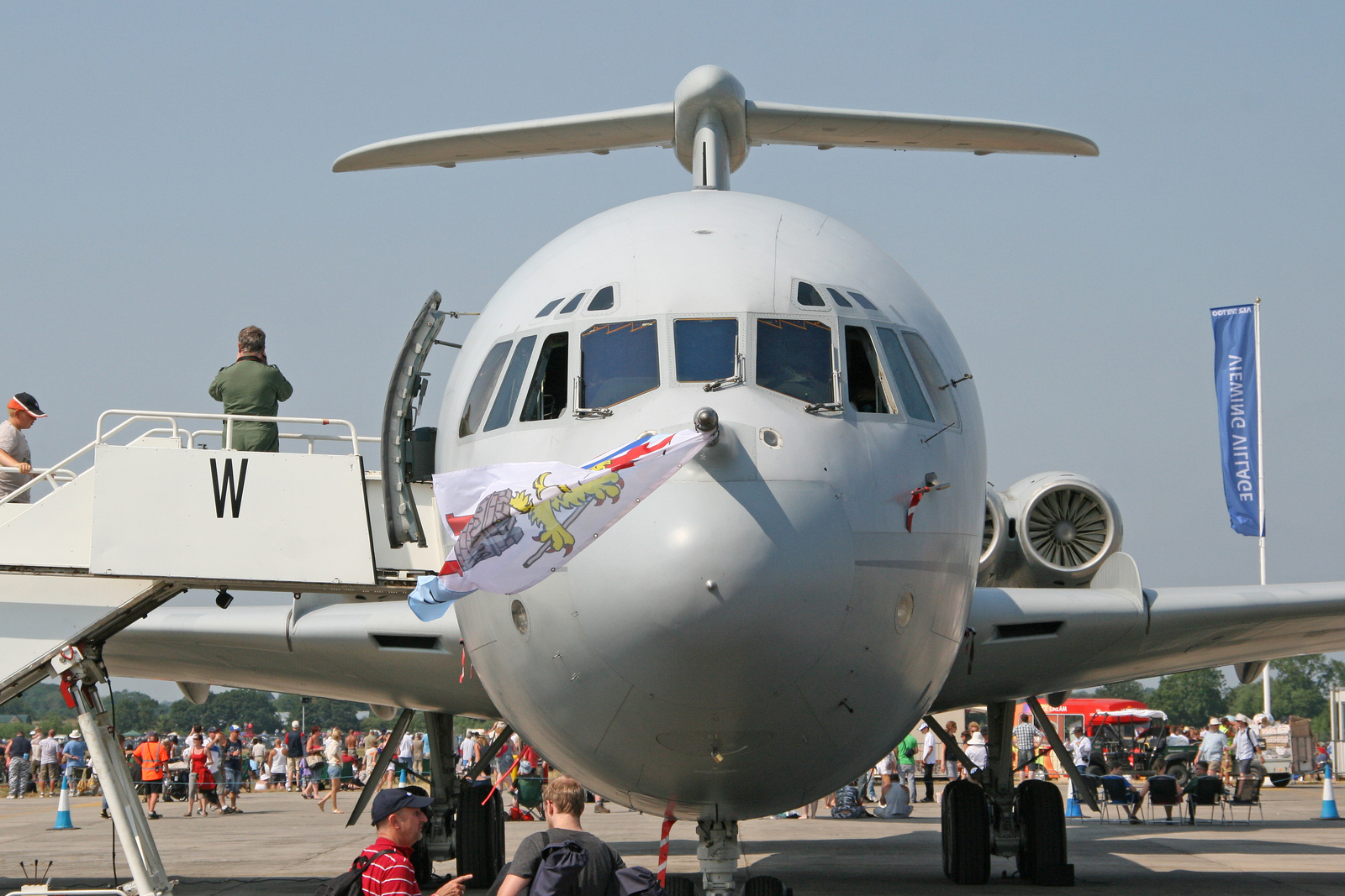ZA148 · Vickers VC10 K3 · (FFD / EGVA)