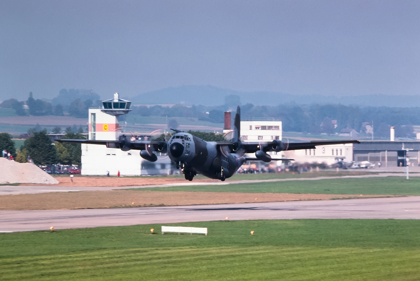 XV294 · Lockheed C-130K Hercules C3 · (LSMP)