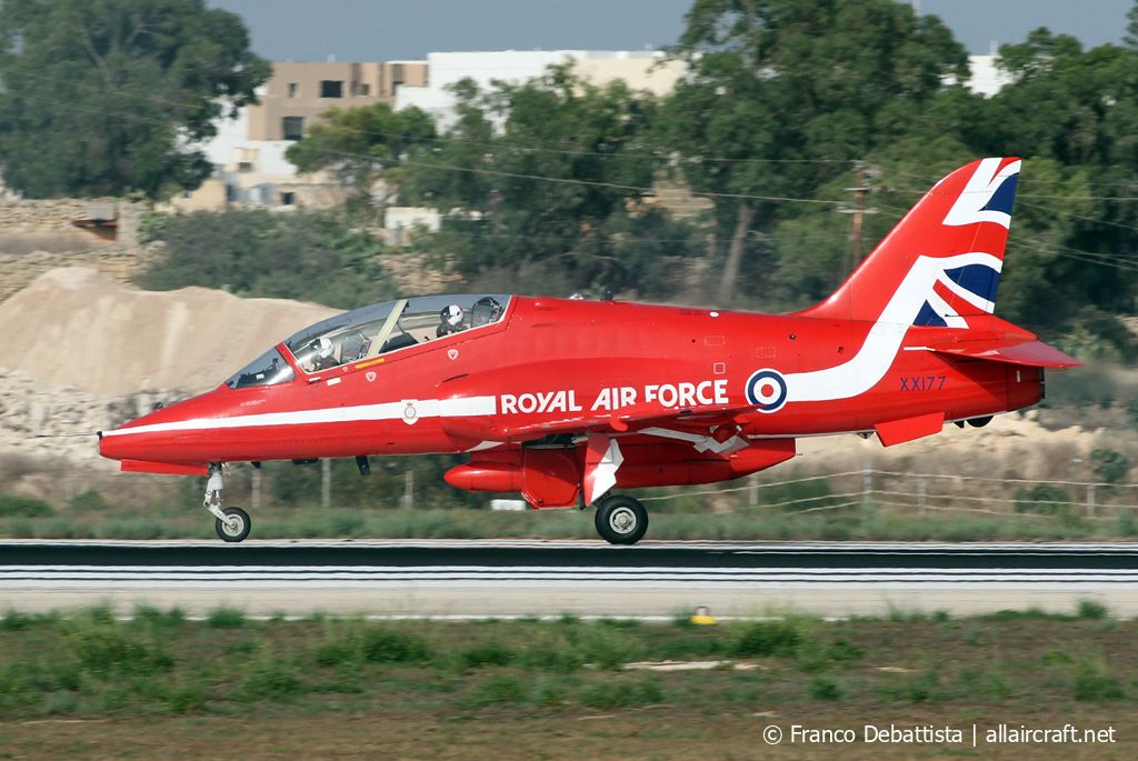 XX177 · Hawker Siddeley Hawk T.1 · (MLA / LMML)