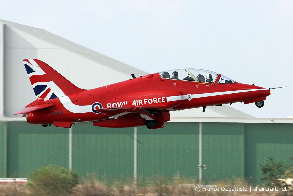 XX188 · Hawker Siddeley Hawk T.1A · (MLA / LMML)