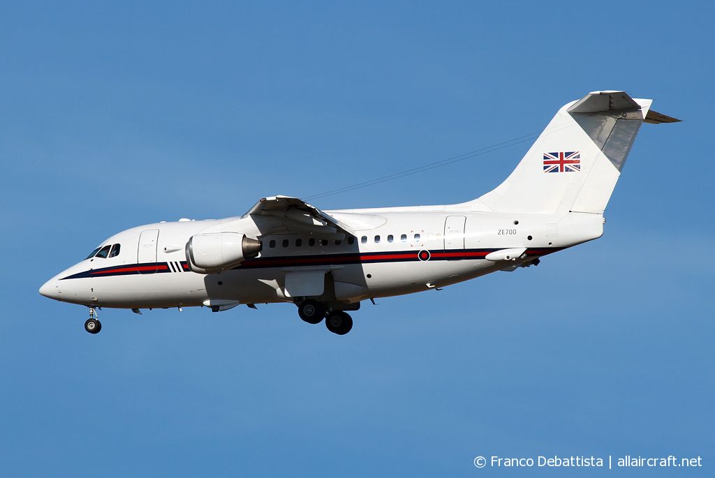 ZE700 (E1021) 1984 British Aerospace BAe-146 CC2