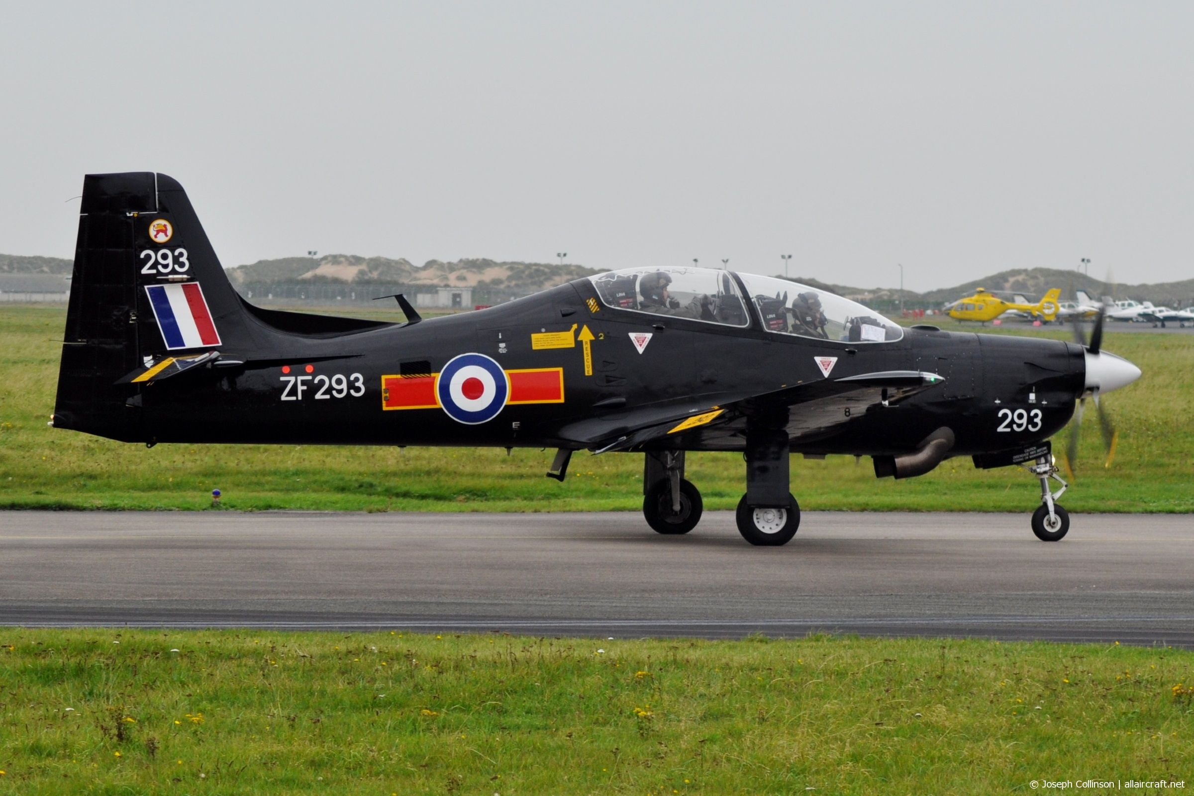 ZF293 · Short S-312 Tucano T1 · (BLK / EGNH)