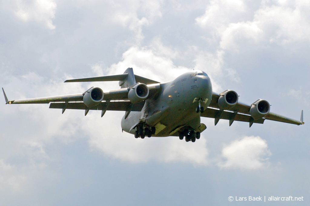 ZZ173 (F-80) 2001 Boeing C-17A Globemaster III