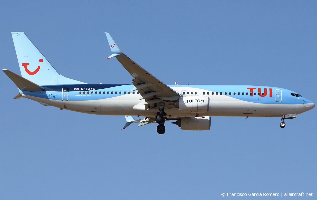 G-TAWX · Boeing 737-8K5(WL) · (LPA / GCLP)