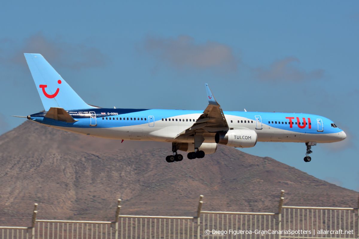 G-OOBG · Boeing 757-236 · (LPA / GCLP)