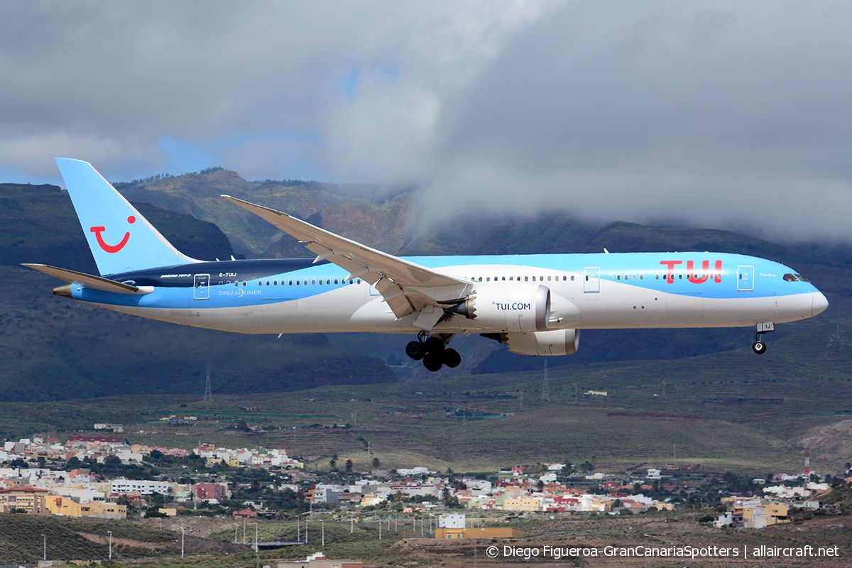 G-TUIG (36426) 2015 Boeing 787-8 Dreamliner