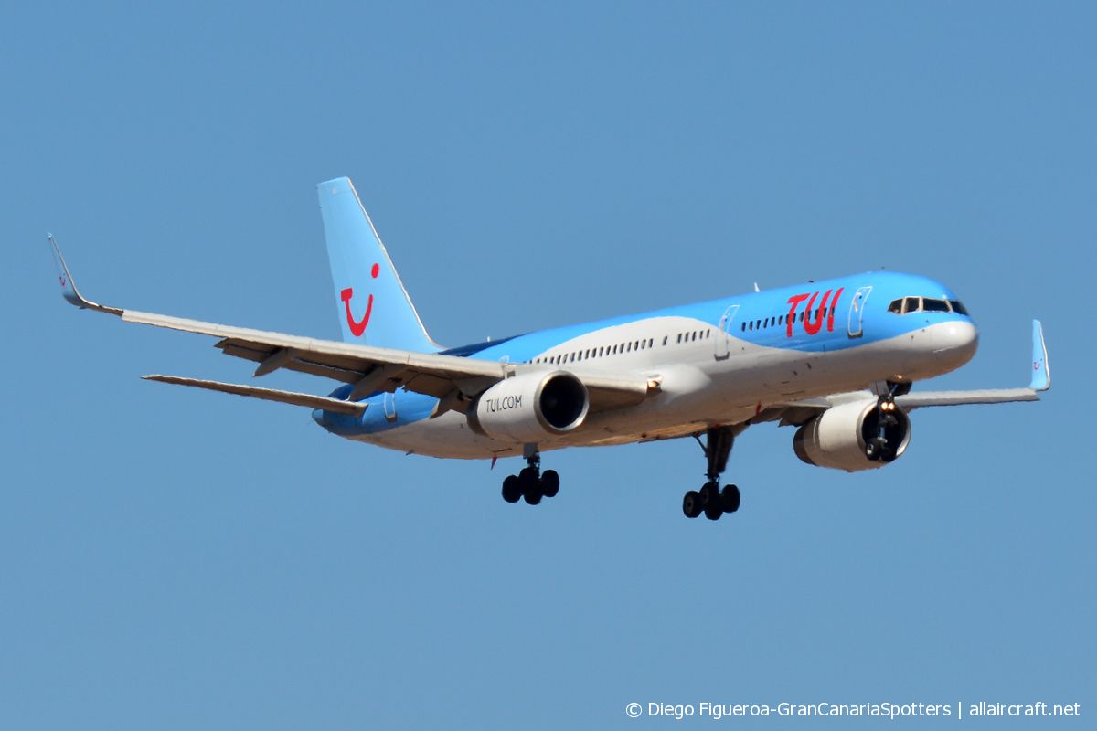 G-OOBG · Boeing 757-236 · (LPA / GCLP)