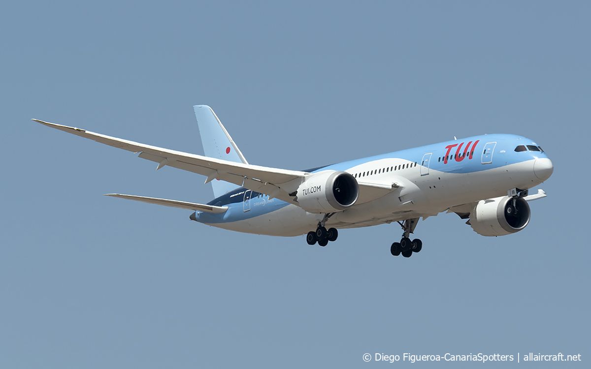 G-TUIB (34423) 2013 Boeing 787-8 Dreamliner