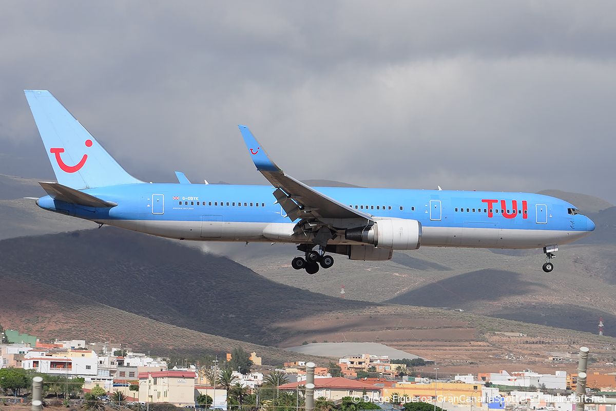 G-OBYK (29617) 1999 Boeing 767-38A(ER)(WL)