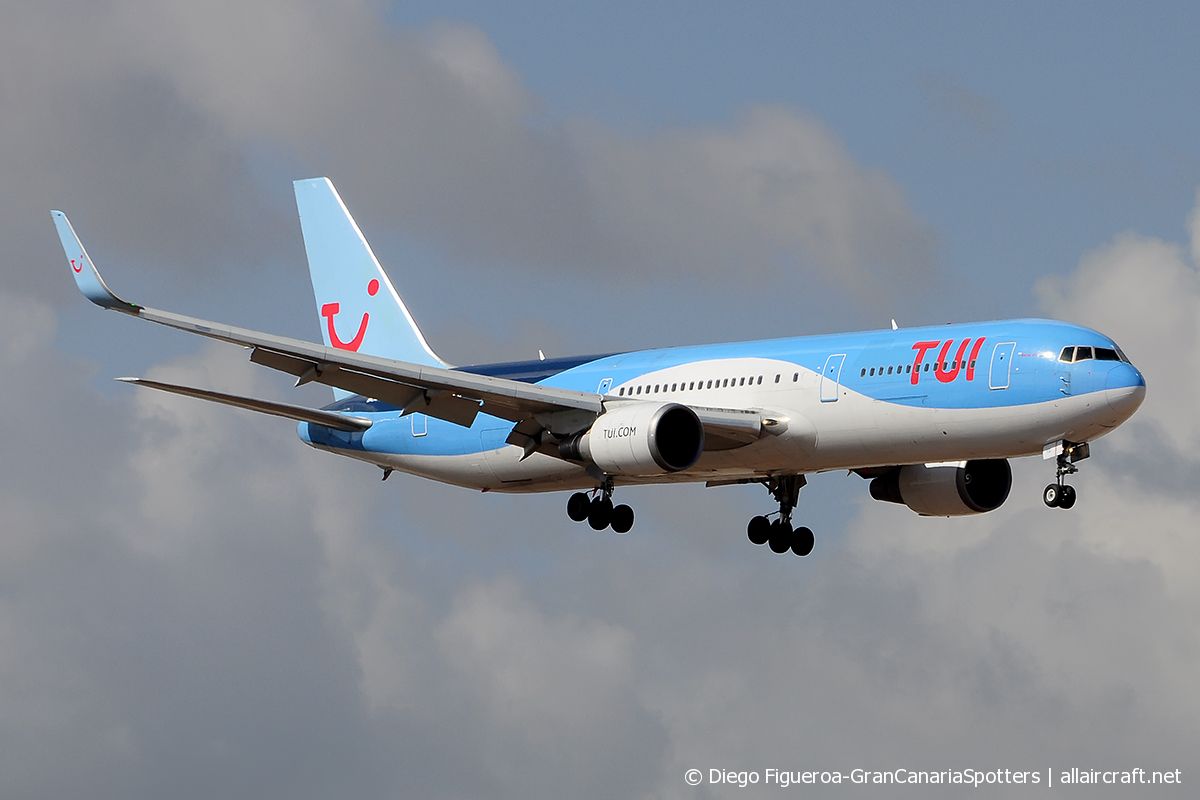 G-OBYG (29137) 1998 Boeing 767-304(ER)(WL)