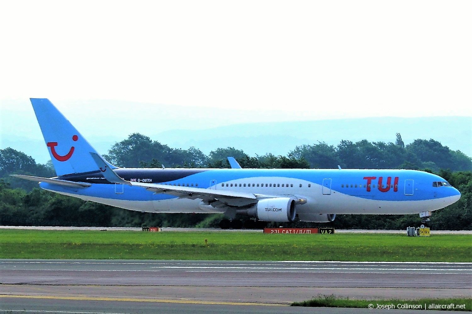 G-OBYH (28883) 1999 Boeing 767-304 ER WL
