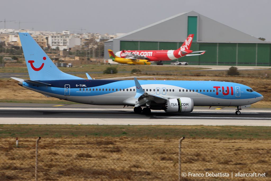 G-TUML (44616) 2021 Boeing 737-8 MAX