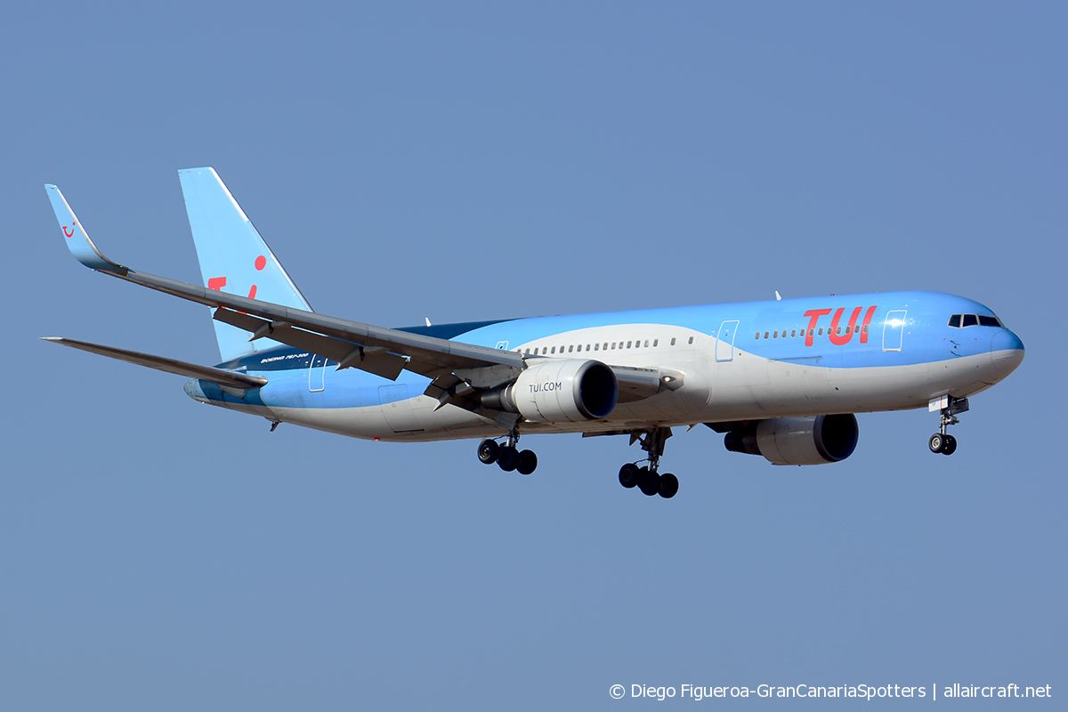 G-OBYF · Boeing 767-304(ER)(WL) · (LPA / GCLP)