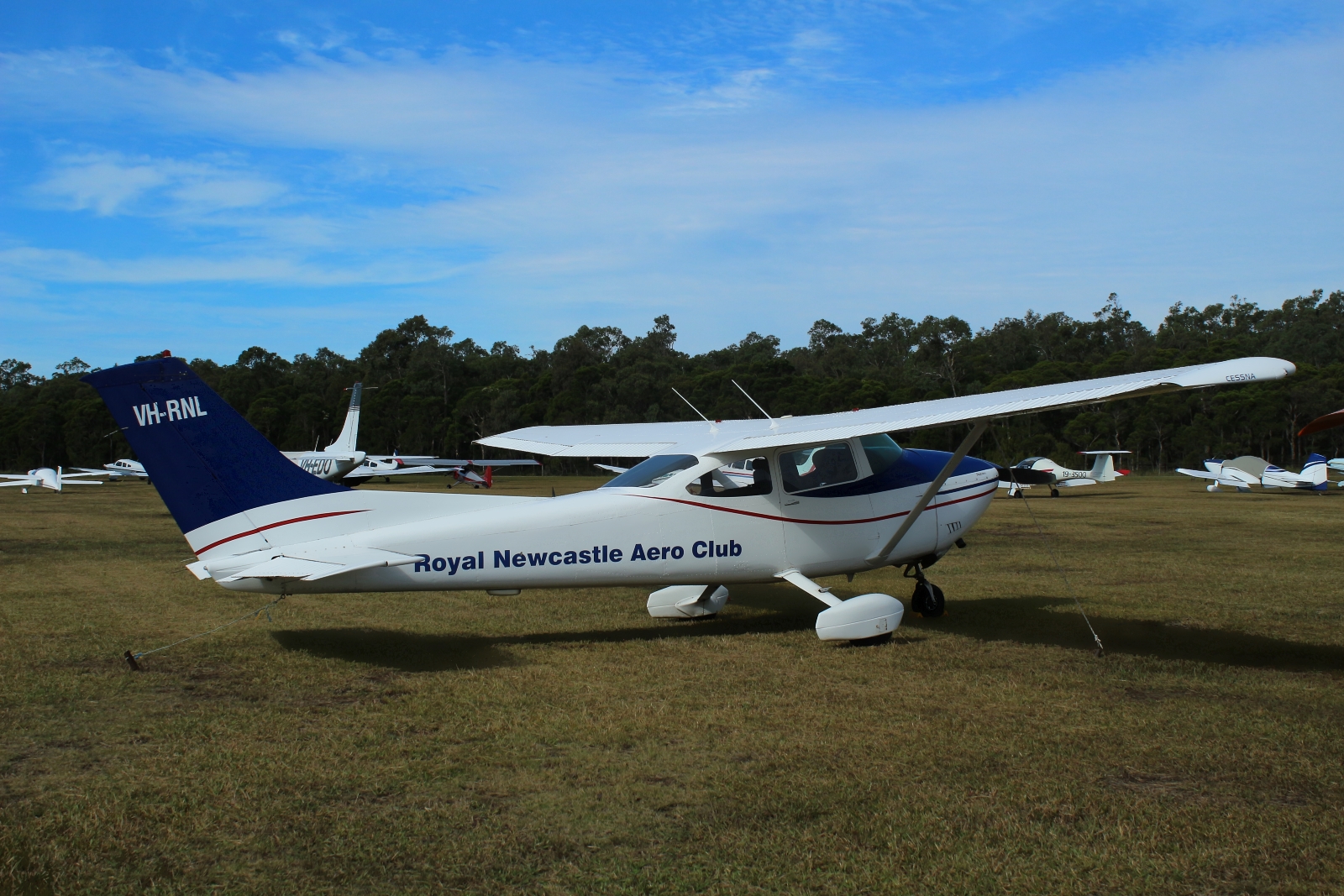VH-RNL (17276511) Cessna 172P Skyhawk II