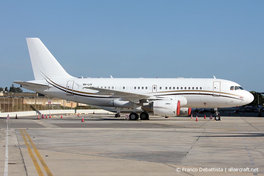 9H-LIV (35138) 2008 Airbus A319-115(CJ)