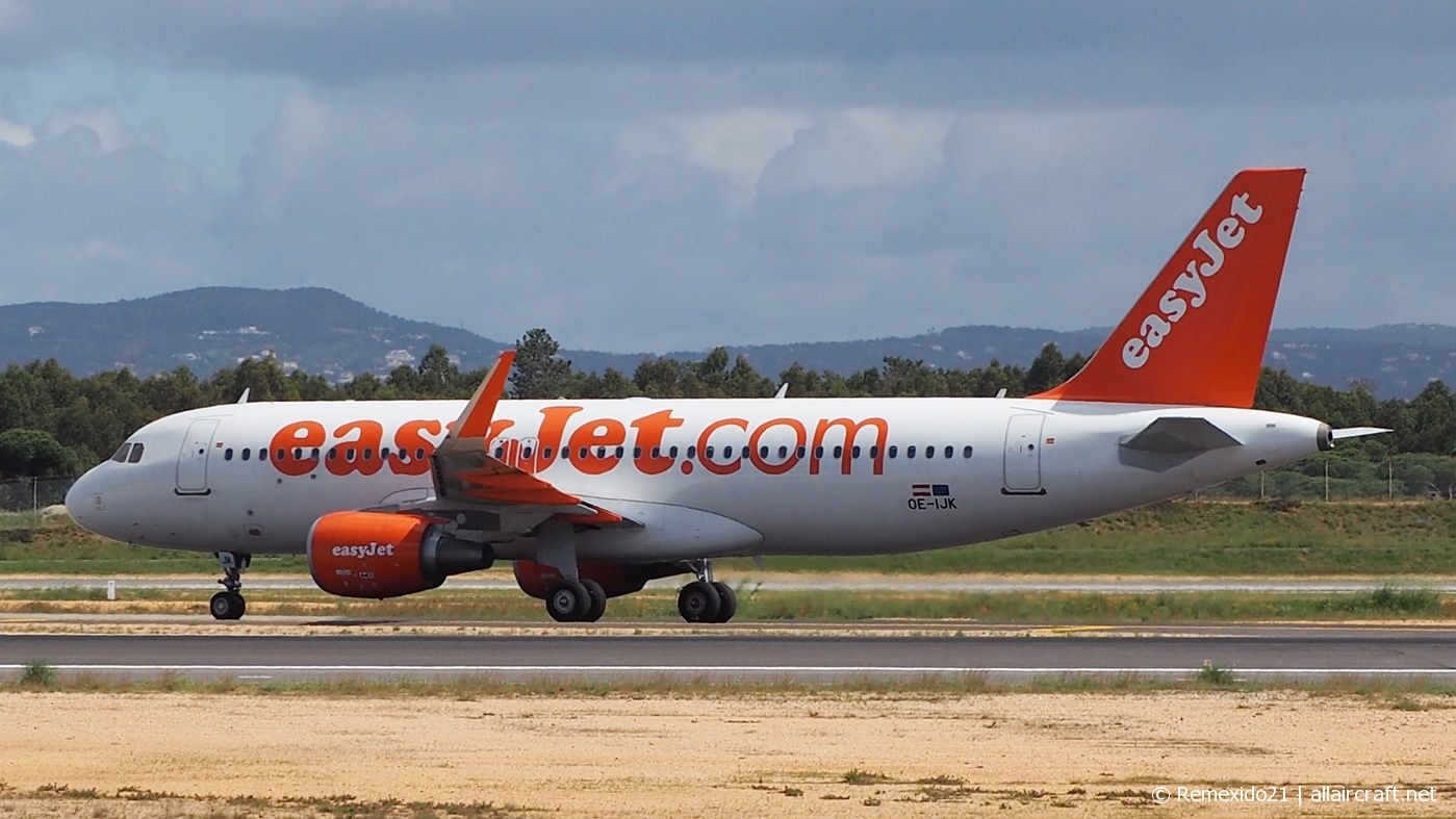 OE-IJK · Airbus A320-214(WL) · (FAO / LPFR)