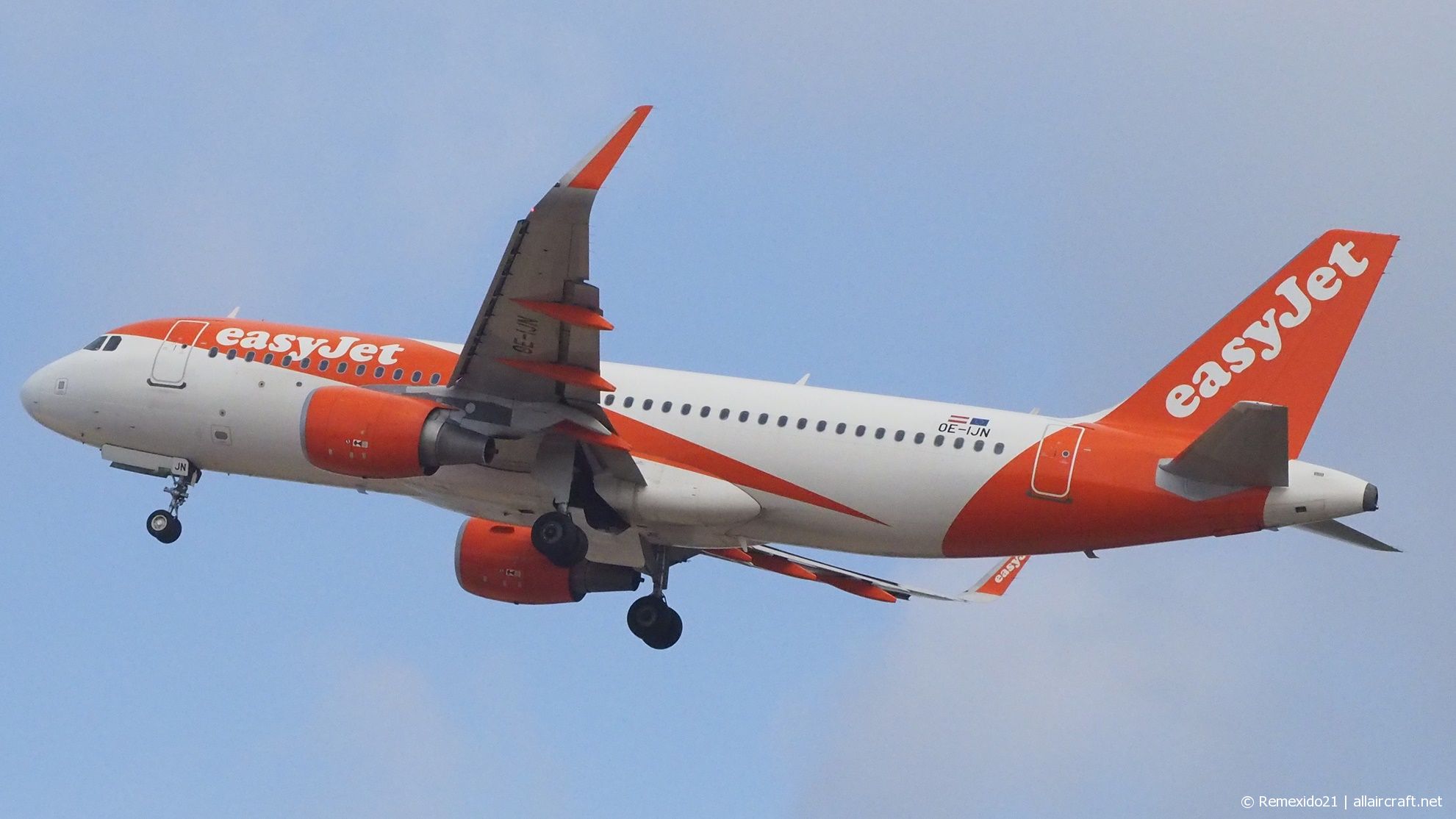 OE-IJN (6834) 2015 Airbus A320-214(WL)