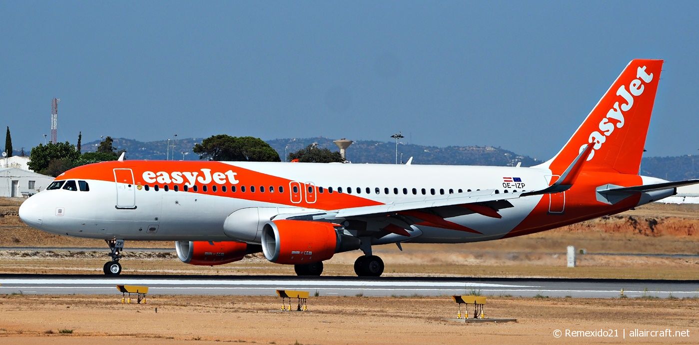 OE-IZP · Airbus A320-214(WL) · (FAO / LPFR)