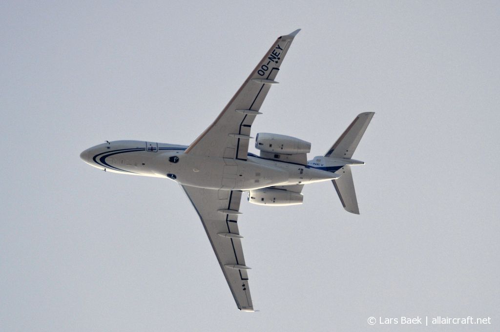 OO-NEY · Embraer EMB-545 Legacy 450 · (MLA / LMML)