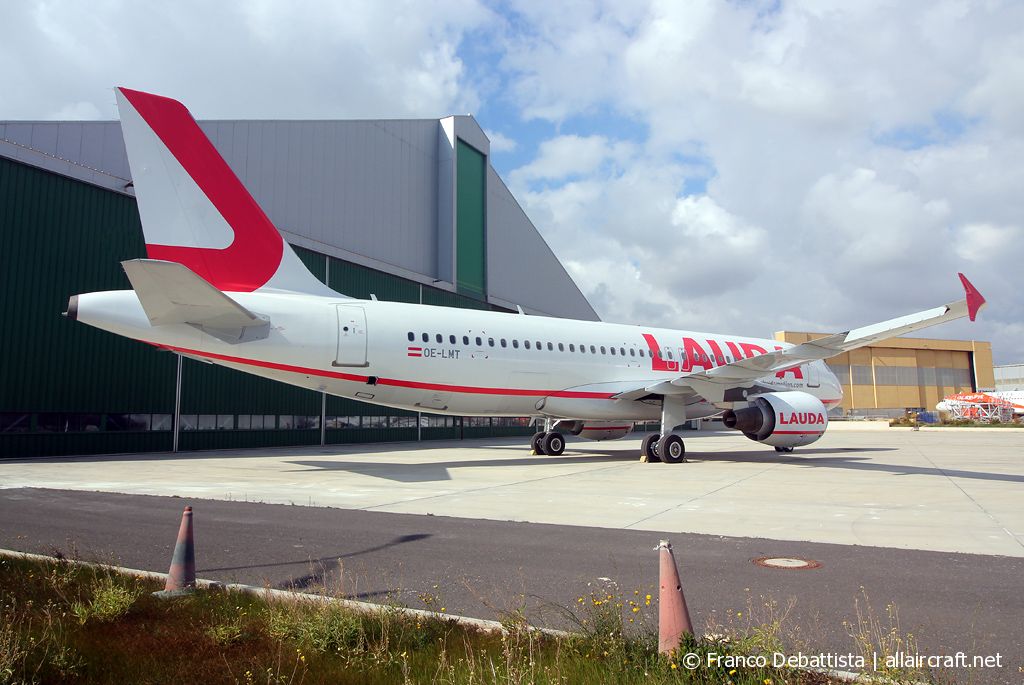 OE-LMT (2656) 2006 Airbus A320-214