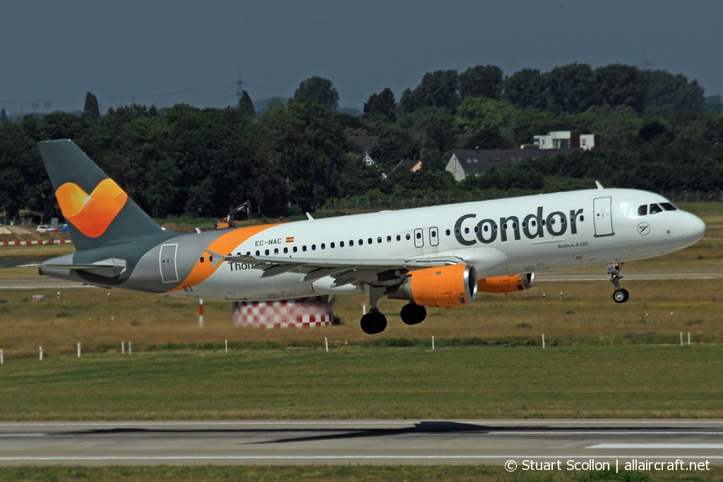 EC-NAC (1416) 2001 Airbus A320-212