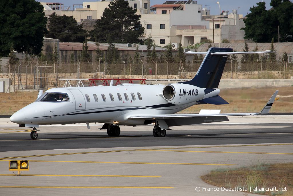 LN-AWB · Bombardier Learjet 45 · (MLA / LMML)