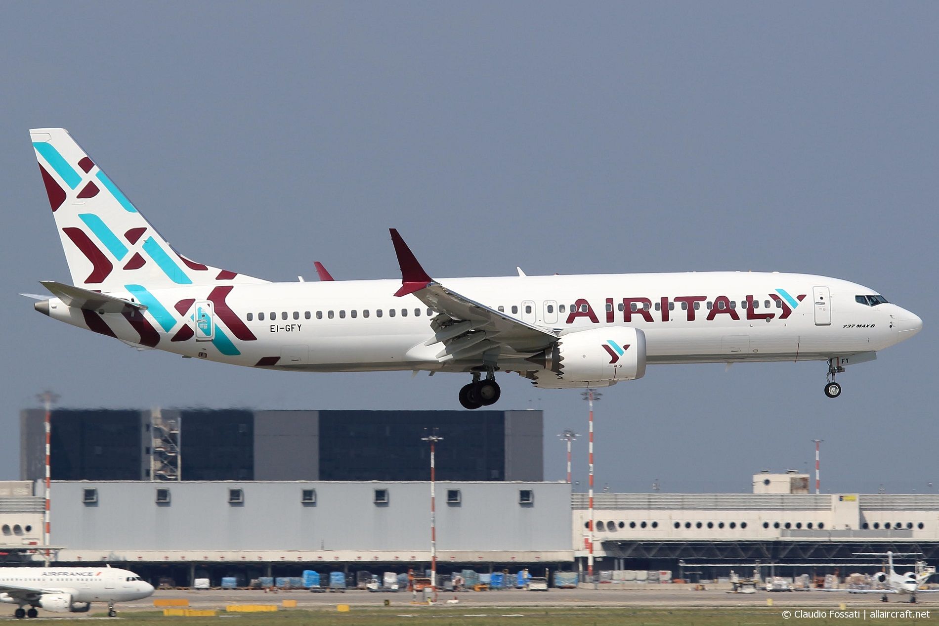 EI-GFY (cn 64605) Boeing 737-8 MAX