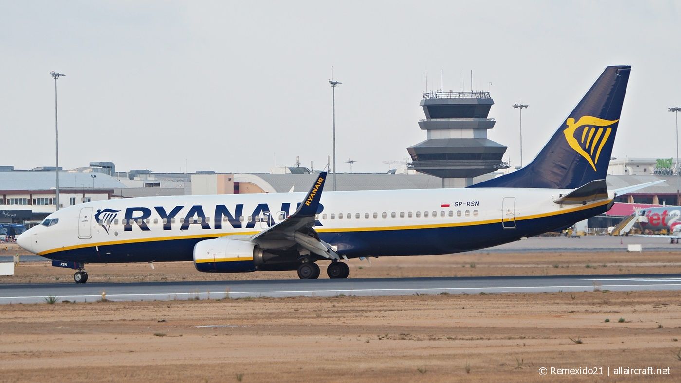 SP-RSN (44798) 2017 Boeing 737-8AS(WL)
