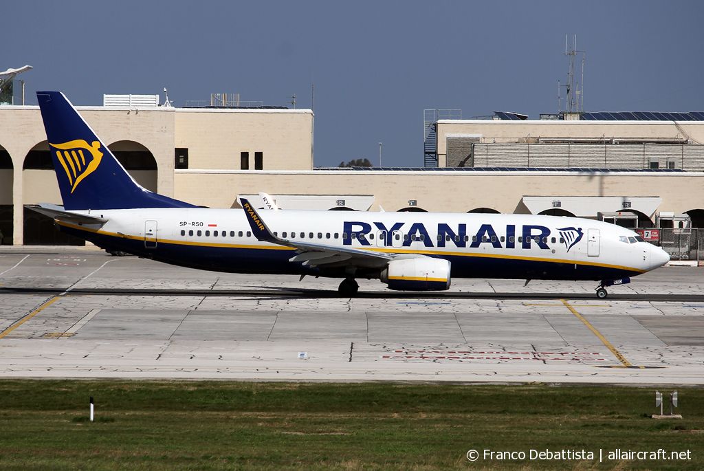 SP-RSO (44796) 2017 Boeing 737-8AS(WL)